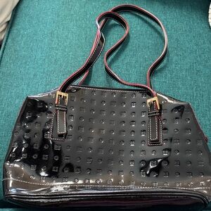 Arcadia Elegant Black Patent Leather Handbag